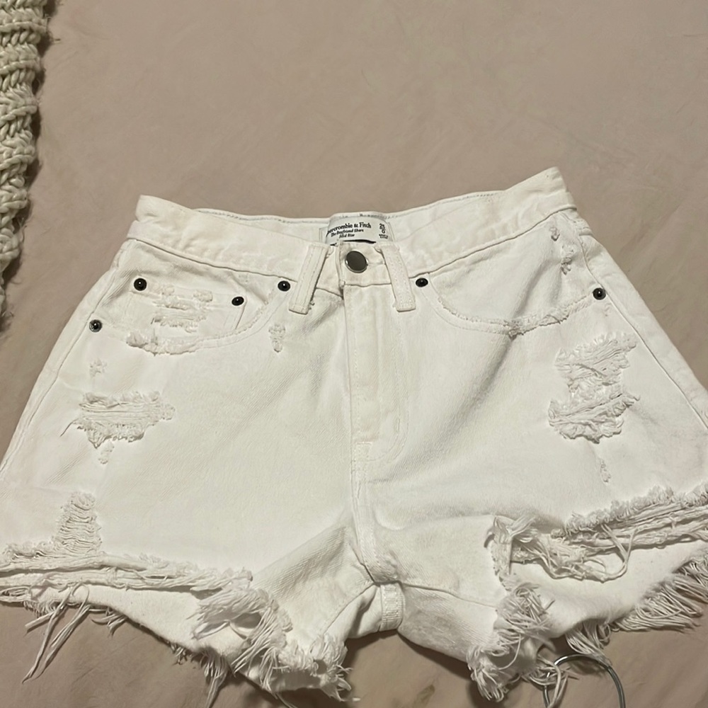 White Abercrombie and fitch curve love shorts